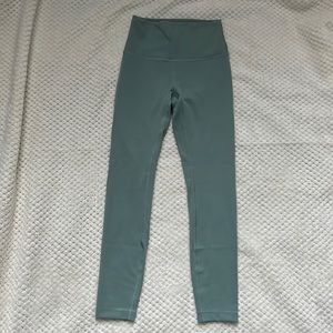 Lululemon Wunder Train